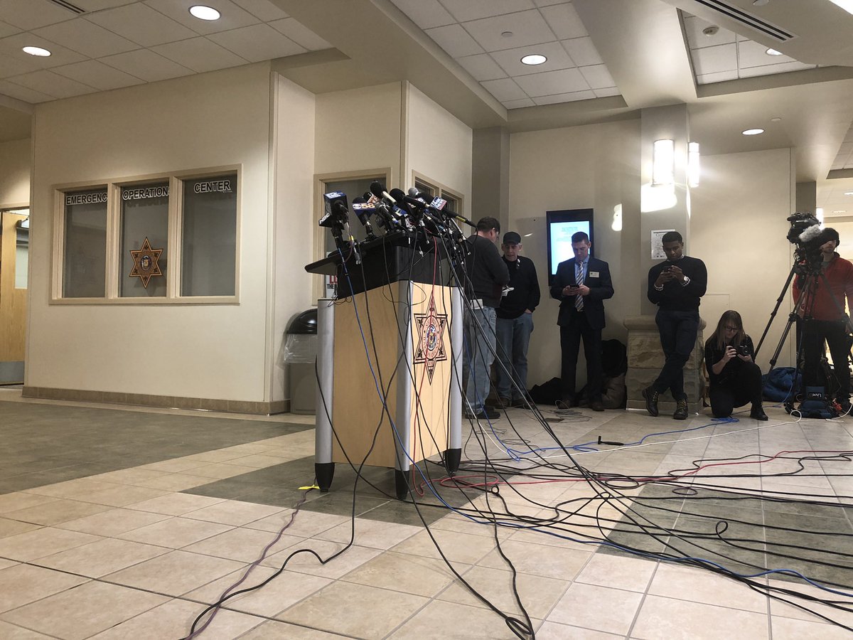 I’m in Barron awaiting a news conference on Jayme Closs, Who was found alive in Gordon yesterday after being missing for nearly three months. Here’s our latest story: jsonline.com/story/news/cri…