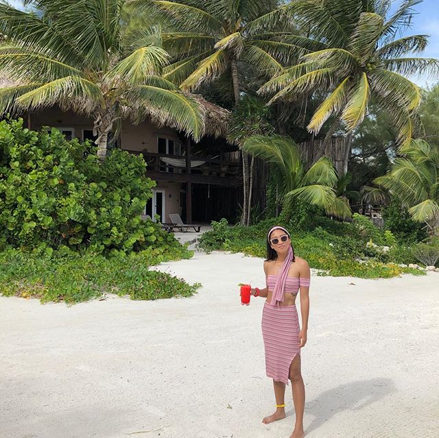 SirahTheLabel's tweet photo. Day dreaming of warmer days 🤤 This hottie in the cutest #sirahthelabel Frankie &amp; sharkie set - Happy Friday!https://t.co/fPbhew5FhT https://t.co/Z8jYt8HUFf