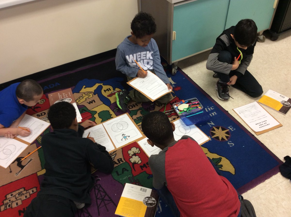 lisa_montrose's tweet photo. Working on our final projects for “Children of the Gold Rush”. 
It’s awesome to see their creativity!
 #montrosesunset #sunsetRPS https://t.co/aNm9o4c9eI
