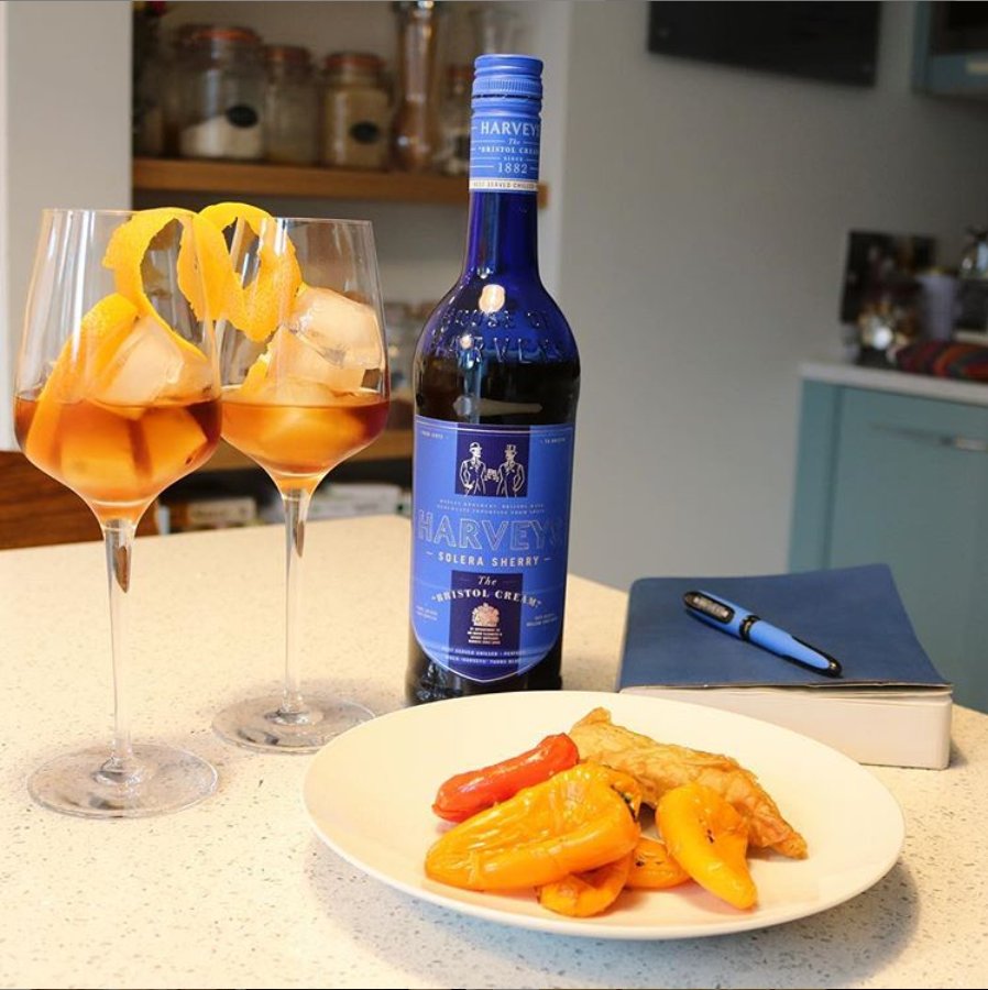 A tipple, some tapas and @lifestylemavens' journal are all she needs for the perfect night in. 

#BestChilled #HarveysBristolCream #Friday #WeekendPlans