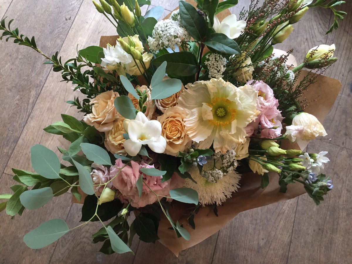 You can now order online from our new webshop! Hurrah! Go to greenandwildflowers.com #warwick #kenilworth #Leamington #coventry #stratford