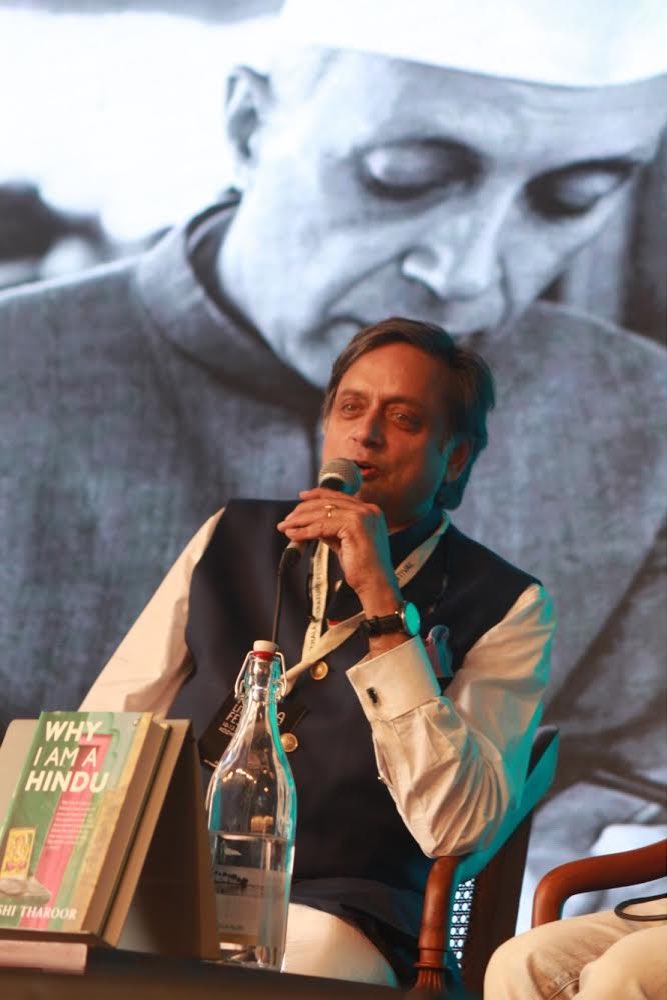 ShashiTharoor's tweet photo. Wonderful@session on #Nehru ji at #KLF2019 in Kozhikode this afternoon. And what an amazing turnout to hear about a man whom our present rulers so shamefully denigrate! https://t.co/NysRJEF8U3