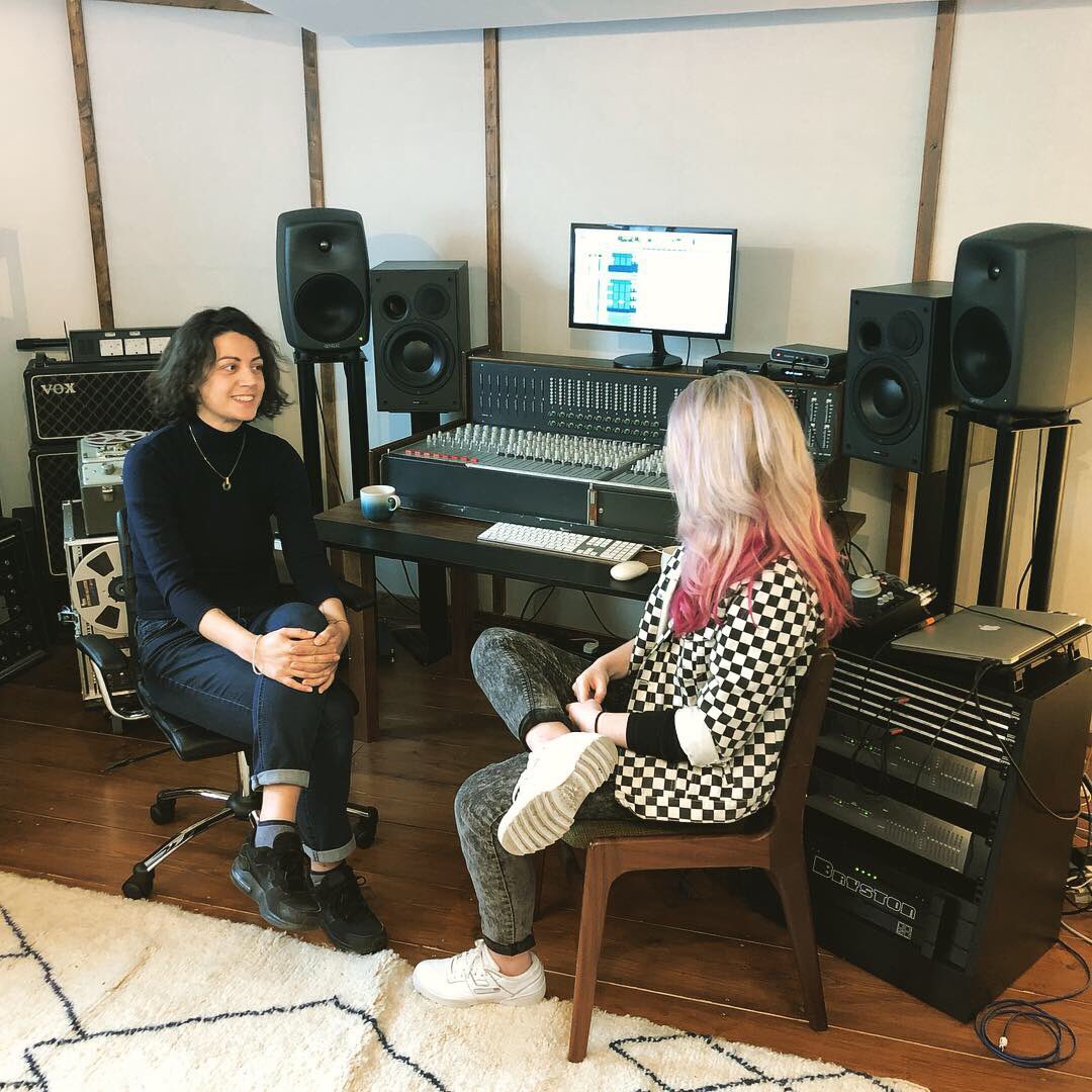 DanGumble's tweet photo. Had a great time at @Marta_Salogni’s fantastic new studio with @laurend_d. today. Keep your eyes peeled for a fascinating new feature with these two Pro Sound Award winners in our February issue. #prosoundawards #proaudio #audio #studio https://t.co/iMapB4KAnr