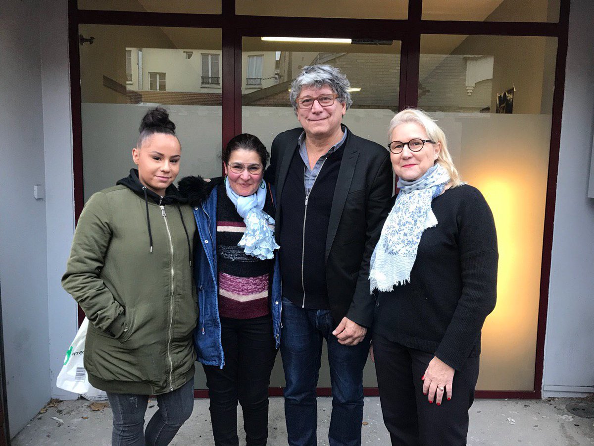 ericcoquerel's tweet photo. On dénombre 6016 victimes de la #depakine dont 143 décès. Parmi eux l’enfant de Nadia Aït-Hamoudi de @epinaysurseine. Je m’engage à ses côtés et avec l’@apesac1 pour exiger une reconnaissance des responsabilités de @SanofiFR et de l’Etat et des réparations https://t.co/tCkhKKLdRj
