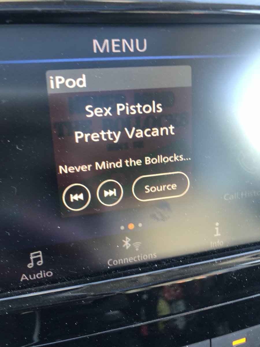 TrinaCAWood's tweet photo. How to start the day rightπ―π€π€ #sexpistols #prettyvacant s/o to @theheadstones for playing this on their epic #pohtour just b4 they hit the stage π―π€ #loveditlivedit https://t.co/HfI9oWhoYv