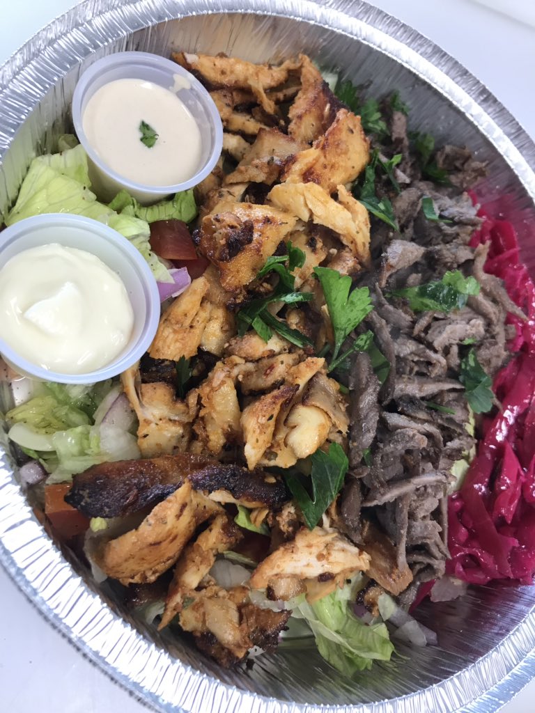 thechewshack's tweet photo. #thechewshack will now be at #MFAH on Fridays from now on! Come by to try delicious #mediterraneanfood today from 11-2pm https://t.co/gC10UKLsIs