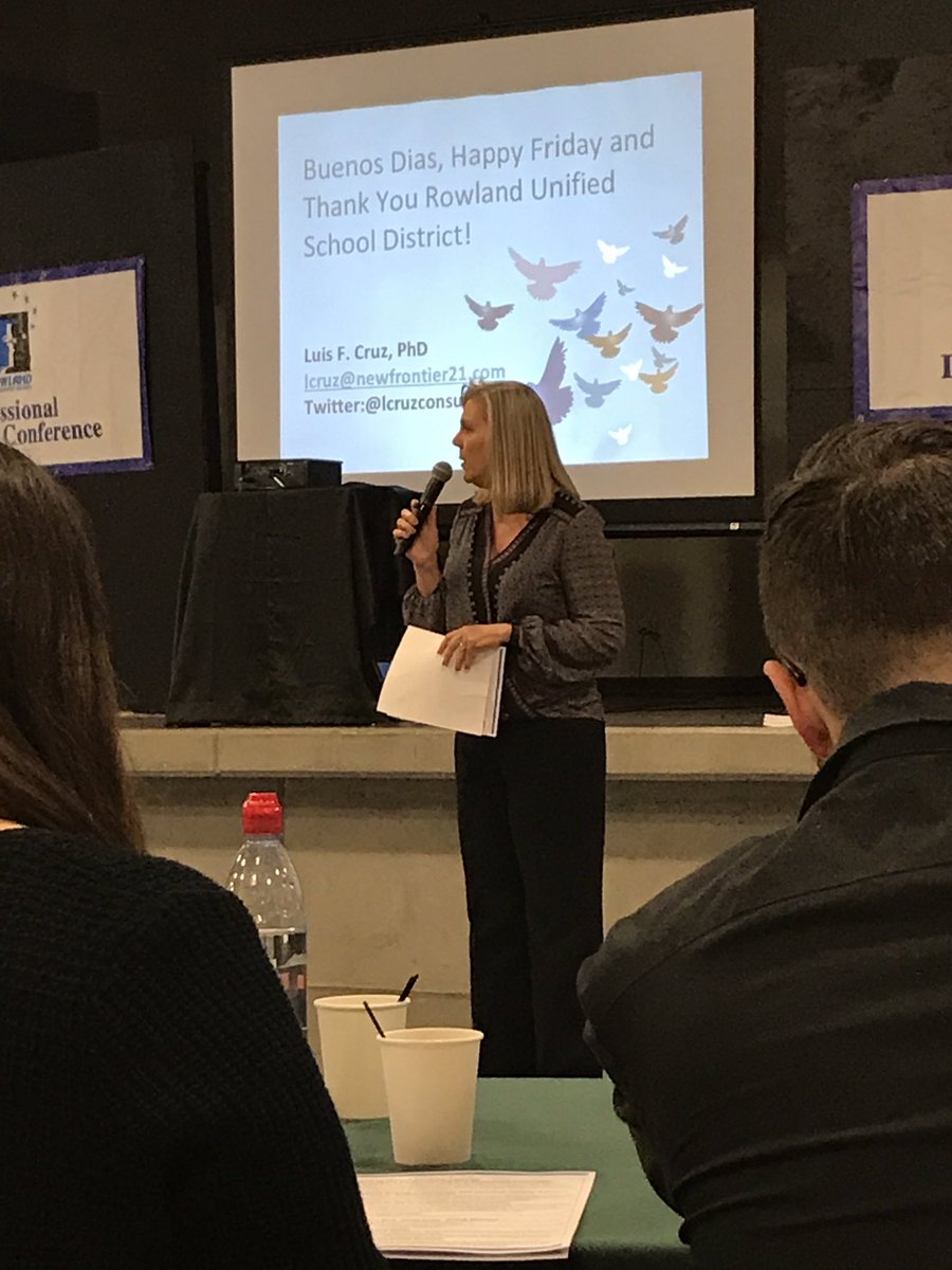 killianschool's tweet photo. Excited to be at Rowland Unified's Professional Learning Conference. Superintendent, Dr. @_JulieMitchell_ welcomes @RowlandSchools classified and certificated staff and guest from over 15 school districts #LearningTogether19 #WeAreRUSD #innovativelearning https://t.co/r4ujLoMI7d
