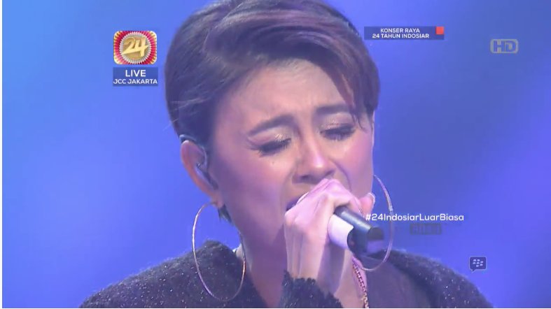 Indosiar's tweet photo. Dua-duanya bener-bener Matahari buat mimin!!

@agnezmo X @iwanfals 

#24IndosiarLuarBiasa https://t.co/OGRUlumVd1