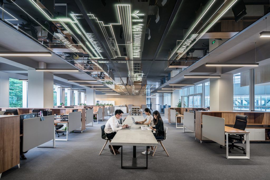 MHostacny's tweet photo. New blog post from @arkessa - an intro to Smart Spaces - how connected technologies are making our lives easier, safer and more comfortable at home, at work and beyond. #IoT #SmartCities https://t.co/GDdya482Hx https://t.co/QcgTXJFo6Z