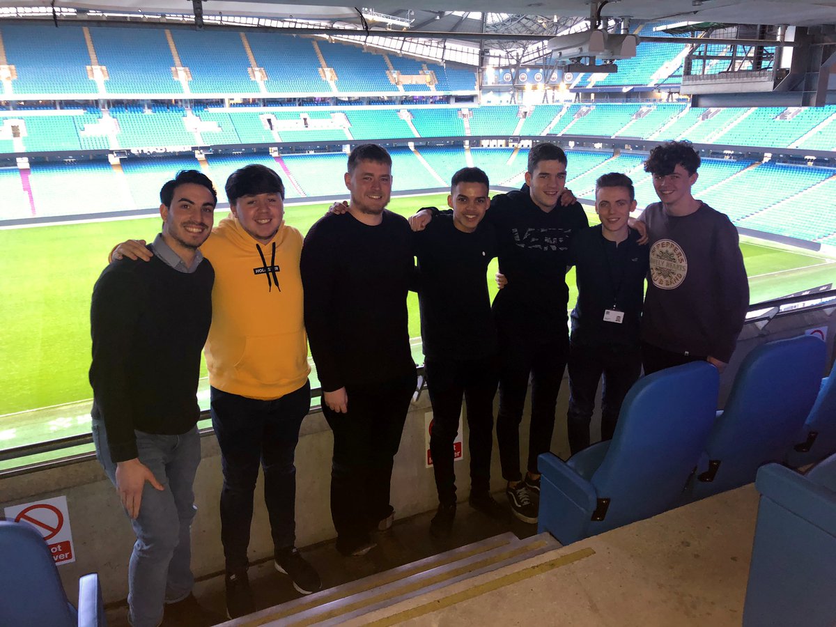 📚 It’s been a fantastic afternoon inducting our new 2019 media placement group at the Etihad.
Keep your eyes peeled on our social media channels to see what they are getting up to!