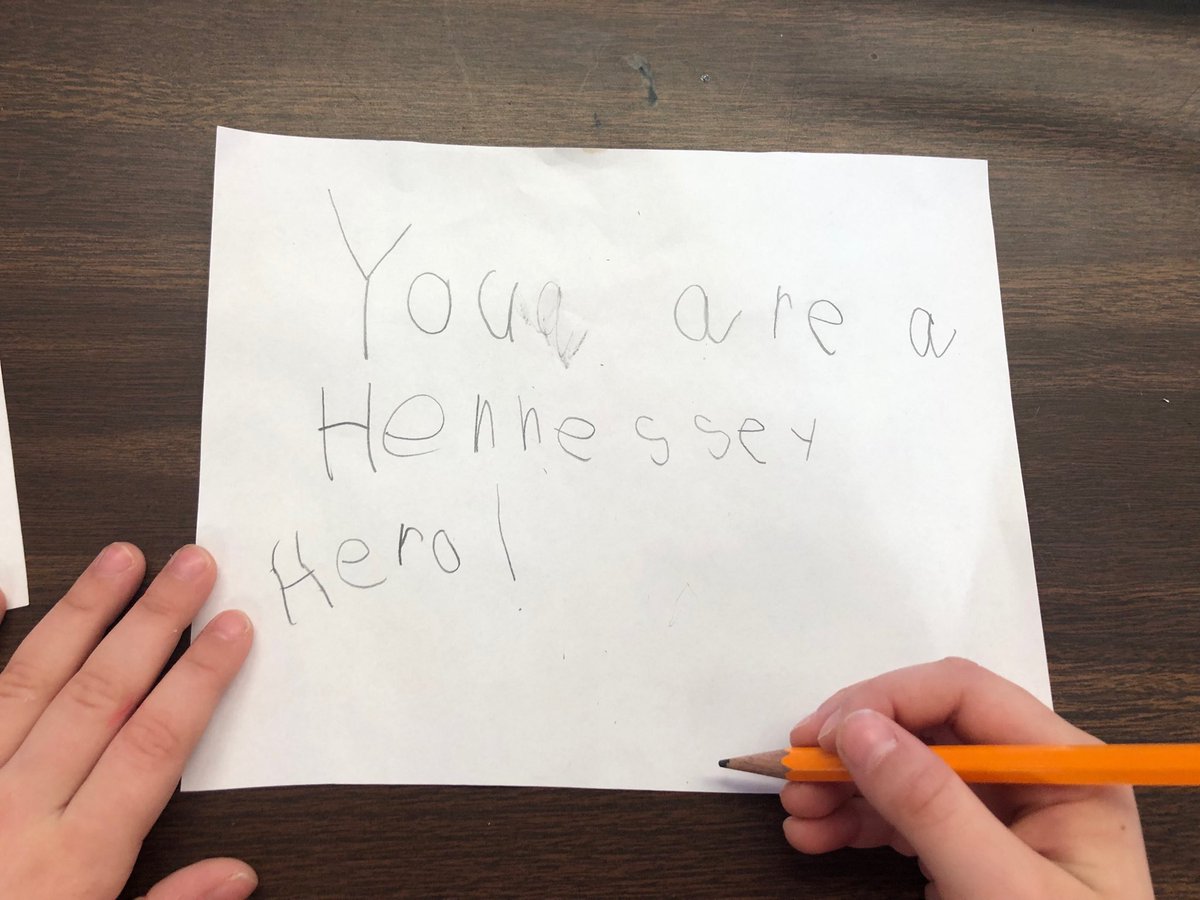 LisaOrsini3's tweet photo. Writing messages for our new morning meeting “snowball fight”. https://t.co/fFcKXPKirs