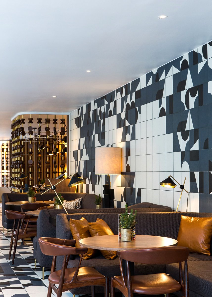 Thinking about Friday drinks? Check out the new restaurant and bar <a href="/banksidehotel/">Bankside Hotel</a> SE1, which uses over 400 SQM of our Puzzle tiles. Perfect retro design and styling by Dayna Lee at LA based Powerstrip Studio. Read the full case study here: domusgroup.com/case-studies/b…