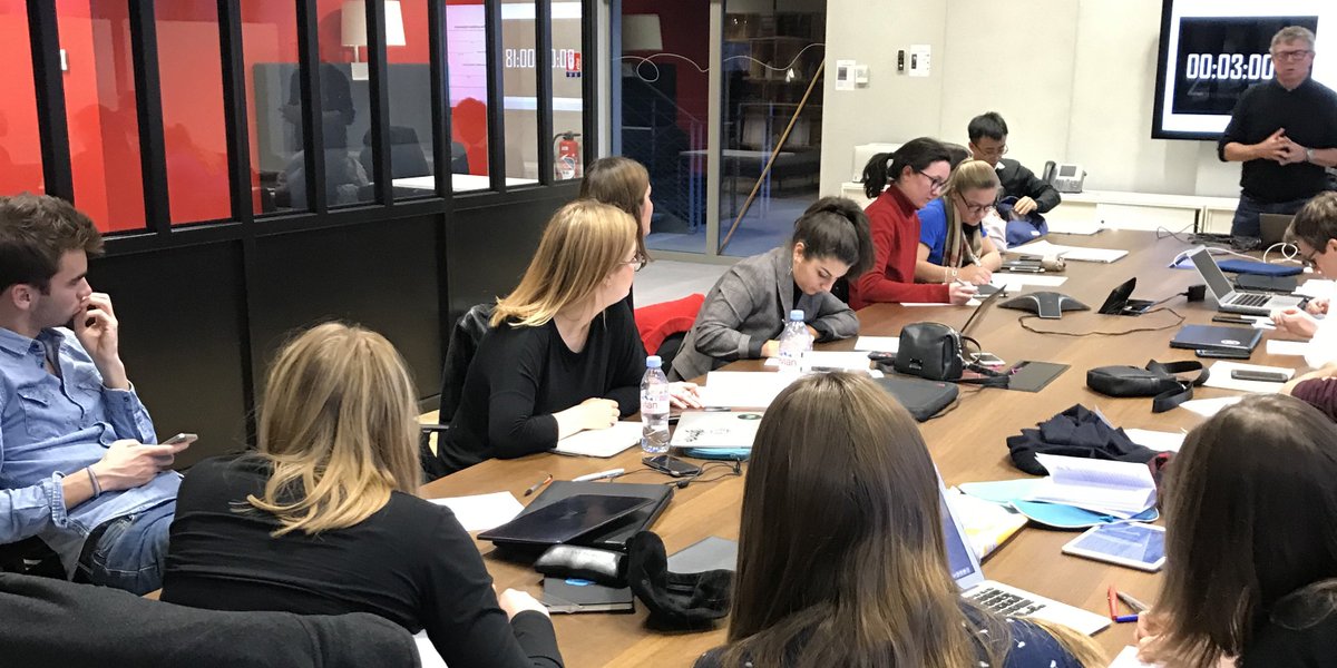 Cette semaine, dans le cadre de l’Académie Marketing 4.0 par #HECprof Dominique Rouzies, les étudiants ont travaillé sur les nouvelles approches de l'innovation @Sapient_FR