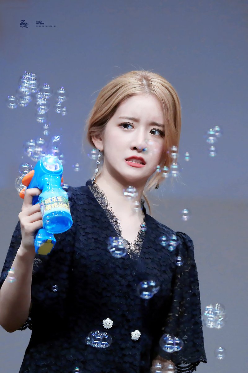 19951106net's tweet photo. HQ. 190111 🐩🍼

@EXY_S2 #EXY #엑시 
#우주소녀 #EXYRAIN♡ https://t.co/G22GQcy3mb