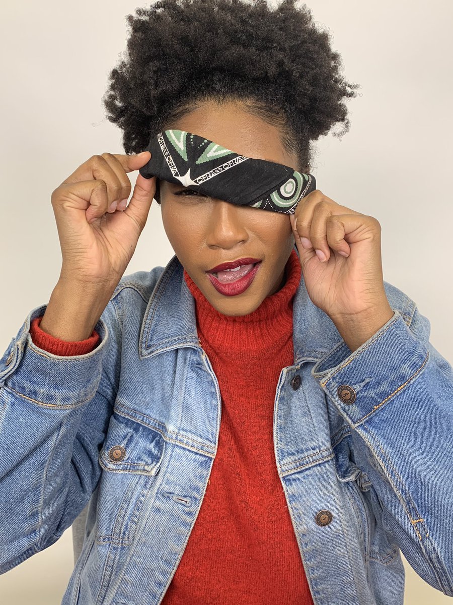 OFRACosmetics's tweet photo. Me: āI canāt look at the #BirdBoxā
Bird Box: āThe new OFRAxFrancescaTolot collection drops today at 1 pmā
Me:
#MUXeffect #BirdBoxMemes https://t.co/g1lBoIBoqd