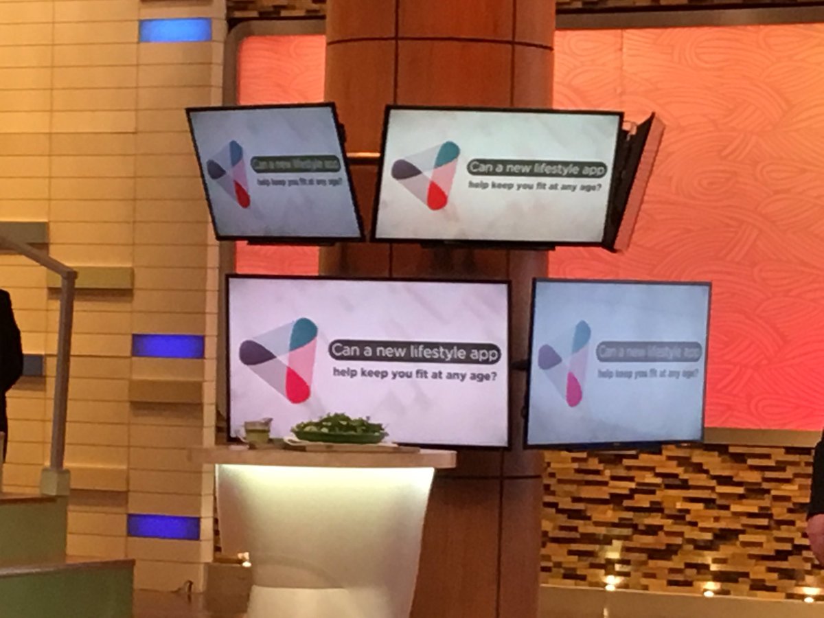tonkazona's tweet photo. Getting ready to shoot an episode of the Dr. Oz show - featuring #flip50. Be sure to catch the airing next Friday, Jan. 18. A little of hallway chatter with @DrOz and @ArchelleMD, a @TivityHealth board member. https://t.co/SjKBa3M4Ij