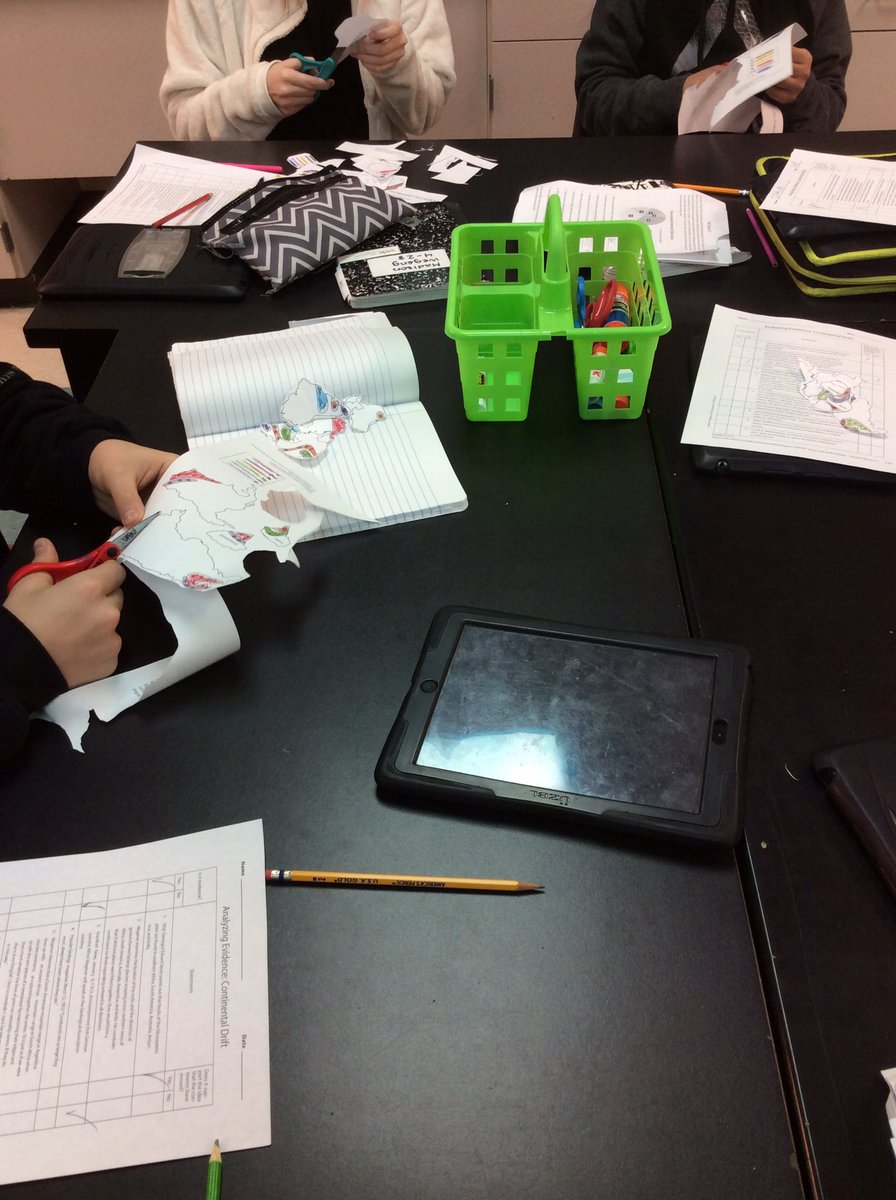 IvanESMS's tweet photo. Cutting out continents and looking at fossil records and mountain ranges to see if we can find evidence of continental drift. #ivanscience #esmsbestyearever https://t.co/BhoKOp8NRk
