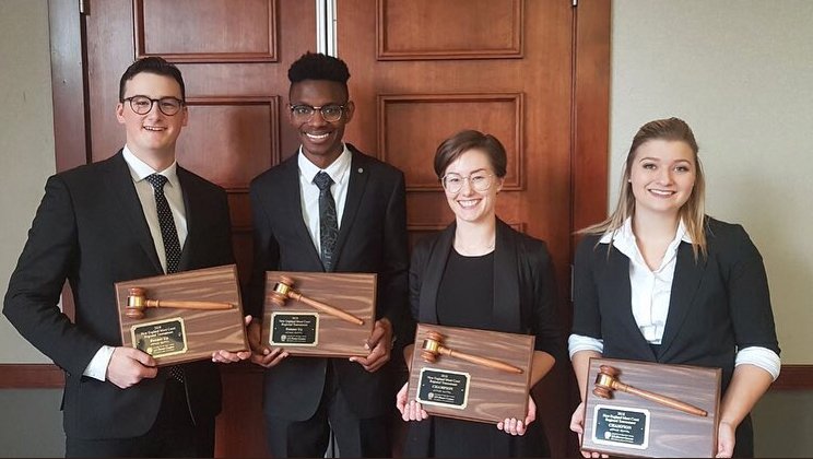 StThomasU's tweet photo. Good luck to our STU Mooters that are competing in the American Moot Court Association National Tournament this weekend in Orlando, Florida. We're rooting for you! #StThomasU #STUMootCourt https://t.co/Yiav6FnruM