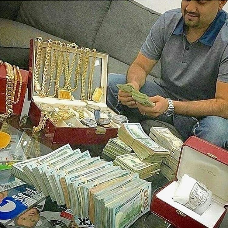 makemoneyus2's tweet photo. Make money 👈👈👈
💯safe &amp; legit. 👉VISIT THE 🔗 LINK IN BIO👈

#moneymotivated #rich #legitmoney #cash #noscam #laptoplifestyle #passiveincome #richlife #wealthy #business #financialfreedom #millionaire #cash #fastmoney #quickmoney #fastcash #millions #startuplife https://t.co/94XJGO4dbk