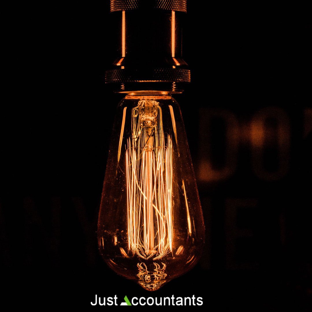 justaccountants's tweet photo. How many accountants does it take to change a light bulb? One but he'll have 1,500 to do on 31st of January. Get an accountant to sort out your tax return now, before it's too late. https://t.co/K1Yh8f8gaC #findanaccountant https://t.co/CDpNsJ1YMx