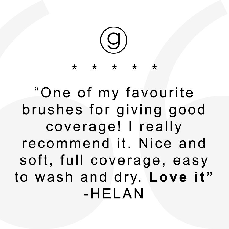 GorgeousshopUK's tweet photo. The bareMinerals BAREPRO™ Foundation Core Coverage Brush has synthetic fibres at its core and soft outer fibres that help give an ultra smooth finish - we understand why Helan loves it! #makeup #makeupbrush #beauty https://t.co/T5FsDQCbEj https://t.co/7QstJPJxHS