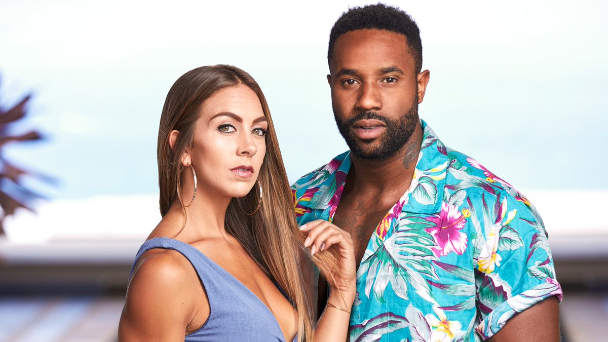 tracyswartz's tweet photo. There's no Chicago contestant this season on #TheBachelor, but there is a local couple on the reboot of #TemptationIsland, which premieres Tuesday @USA_Network.

It was fun to look back on the uproar from the show's premiere in 2001. "Assault on marriage": https://t.co/rK4Ur0J450 https://t.co/1FrV04xWhd