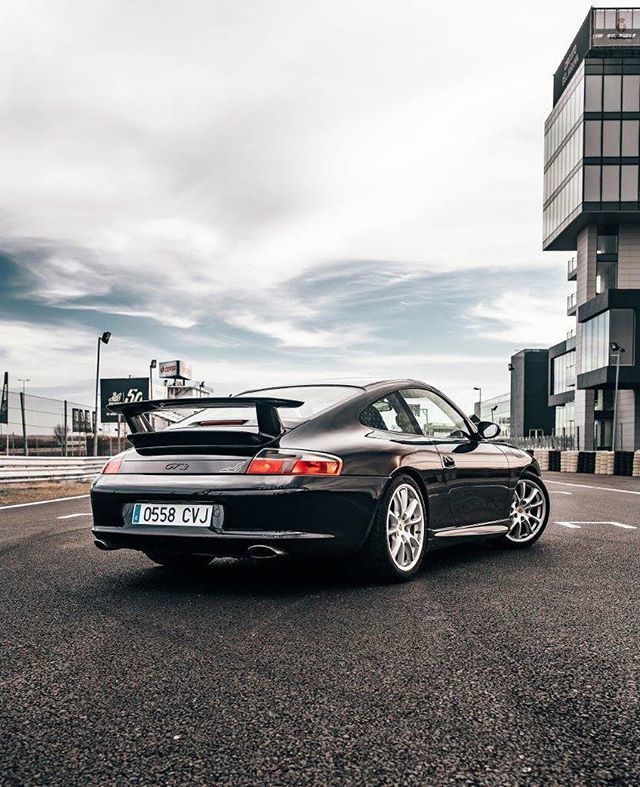 DanielCuadradoT's tweet photo. Yo insisto con más fotos en Instagram... 😍 #amazingcars247 #porschegt3 #speedsuspects #blacklistlifestyle #porschepix #carlifestyle #blacklist #minimalmovement #porschelife #porsche996gt3 #porsche #autogespot #amazingcars #911legendsneverdie #carsofi… https://t.co/VBgxy9lV4y https://t.co/47kk44FFcr