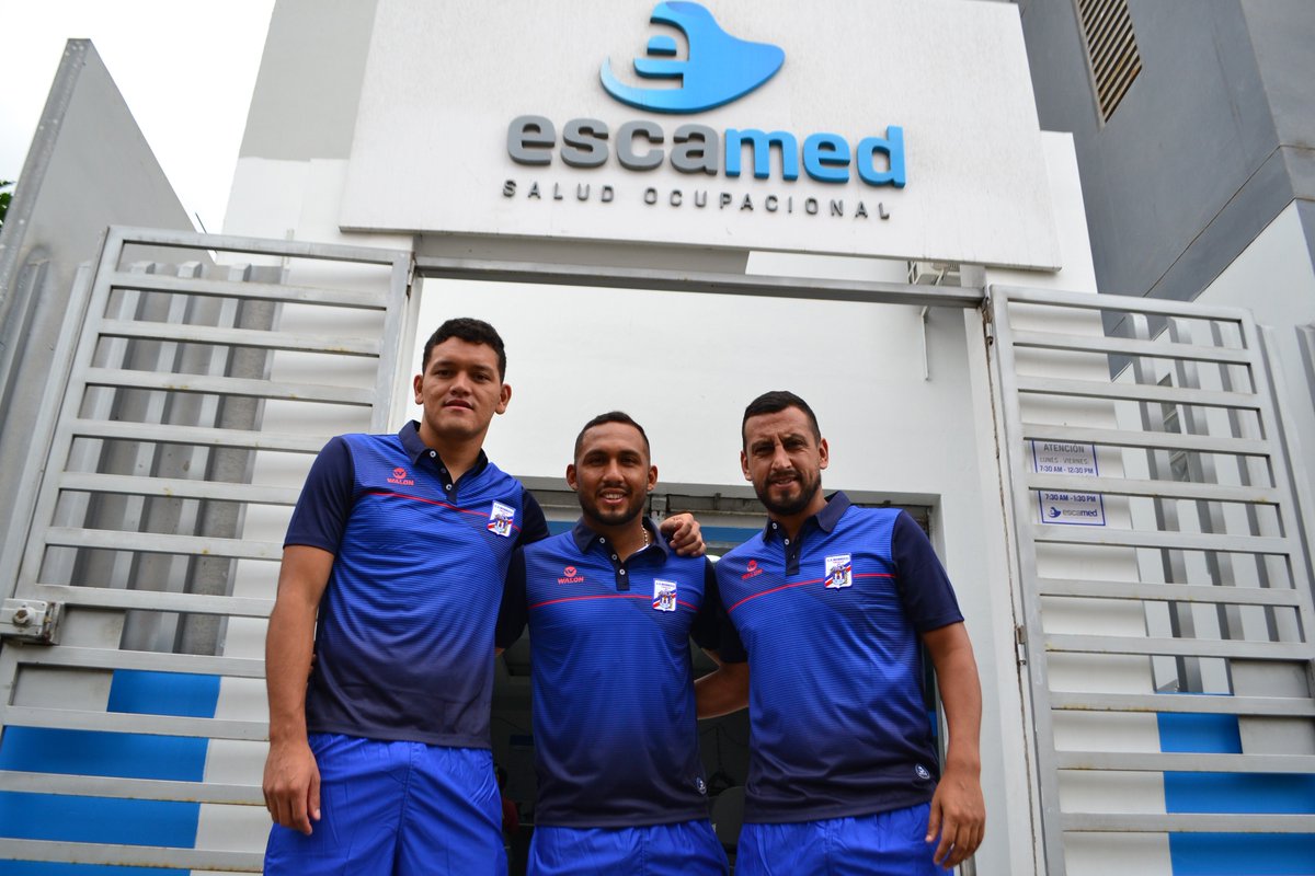camannucci's tweet photo. En las instalaciones de primer nivel de Escamed Salud Ocupacional, esta mañana nuestro plantel inició las evaluaciones médicas obligatorias. Los primeros fueron Pedro Diaz, @andresalejo18 y @SheputRenzo.
¡Gracias #Escamed!
#FuerzaMannucci
#OrgullososDeSerTrujillanos https://t.co/kfwCZKPlS0