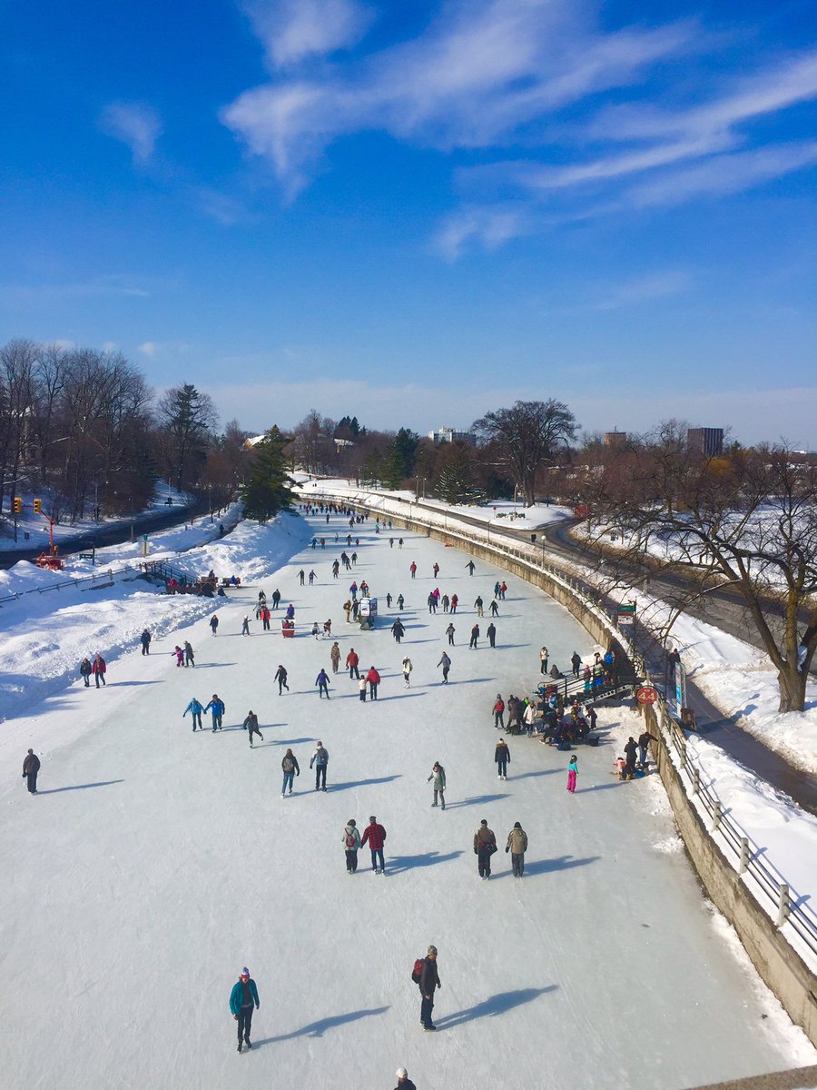 KemptvilleSuite's tweet photo. The Rideau Canal Skateway is open, and Ottawa is just a short 30 minute drive from Kemptville. Come and stay with us for the weekend, and when you are done skating on the canal, you can sit by the fire in your suite and enjoy some hot chocolate! https://t.co/5wfpNpvtau