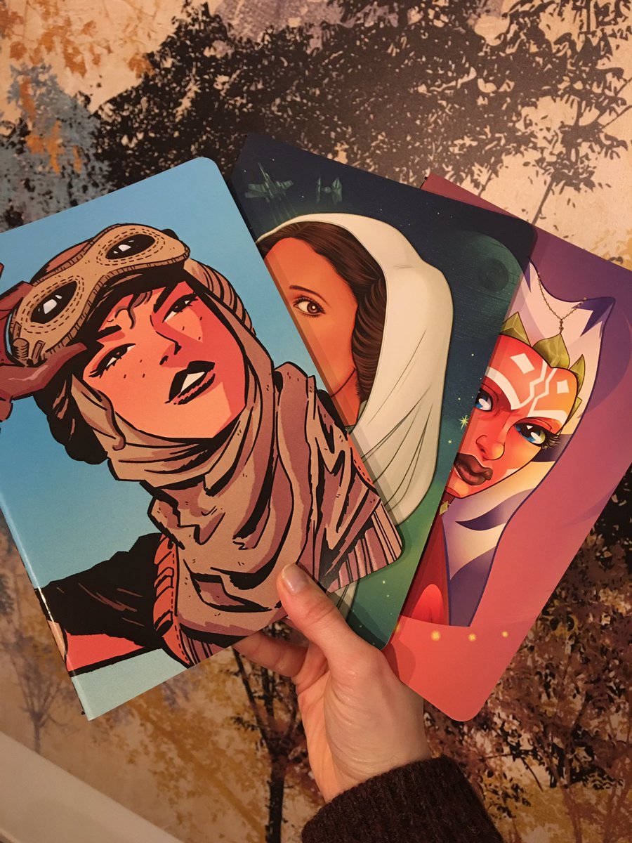 STAR WARS GIVEAWAY 🌟🌟 Aren’t those Women of the Galaxy Notebooks awesome?! A set of 3 in which I miiiight add a sketch 😌 • TO ENTER: RT this post, AND FOLLOW this account! • Winner announced Sunday night!