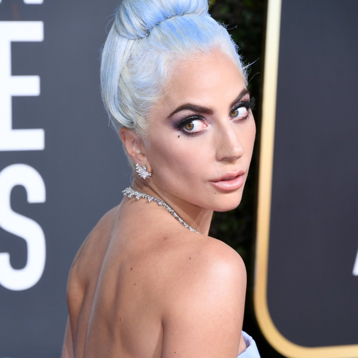 RadioOne1037's tweet photo. #Music ► @ladygaga dijo que va a eliminar la canción “Do What U Want” de las plataformas de streaming.
Recordemos que parte del estribillo dijo “Hacé lo que quieras, lo que quieras con mi cuerpo.” https://t.co/YlN7EEY3Q2