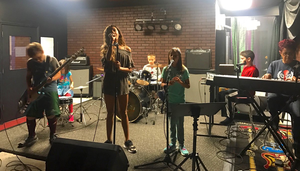 School of Rock tweet media