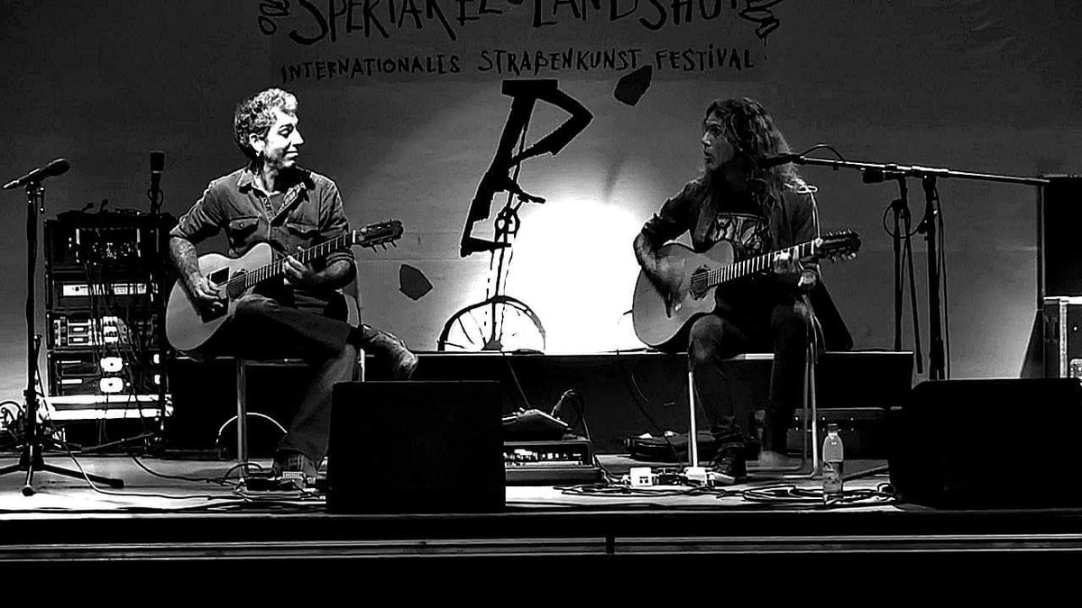 Brothers on stage!! (Photo by @jakobslebr)

<a href="/SeisCuerdas2012/">Seis Cuerdas</a> #landshut #germany #onstage #brothers #havingfun #playingmusic #guitars #melodies #rhythm #enjoying #ontour #lifestyle #photography #blackandwhite #greattimes #funtimes #awareness #thankful #goals #moretour