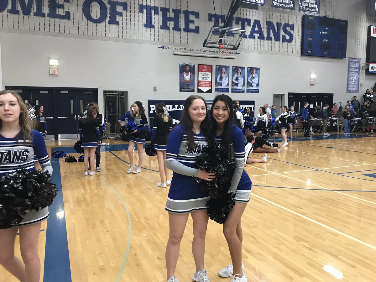 PLSJVRsvCheer's tweet photo. Pep Rally!🎀 https://t.co/AJsJxGeSPB