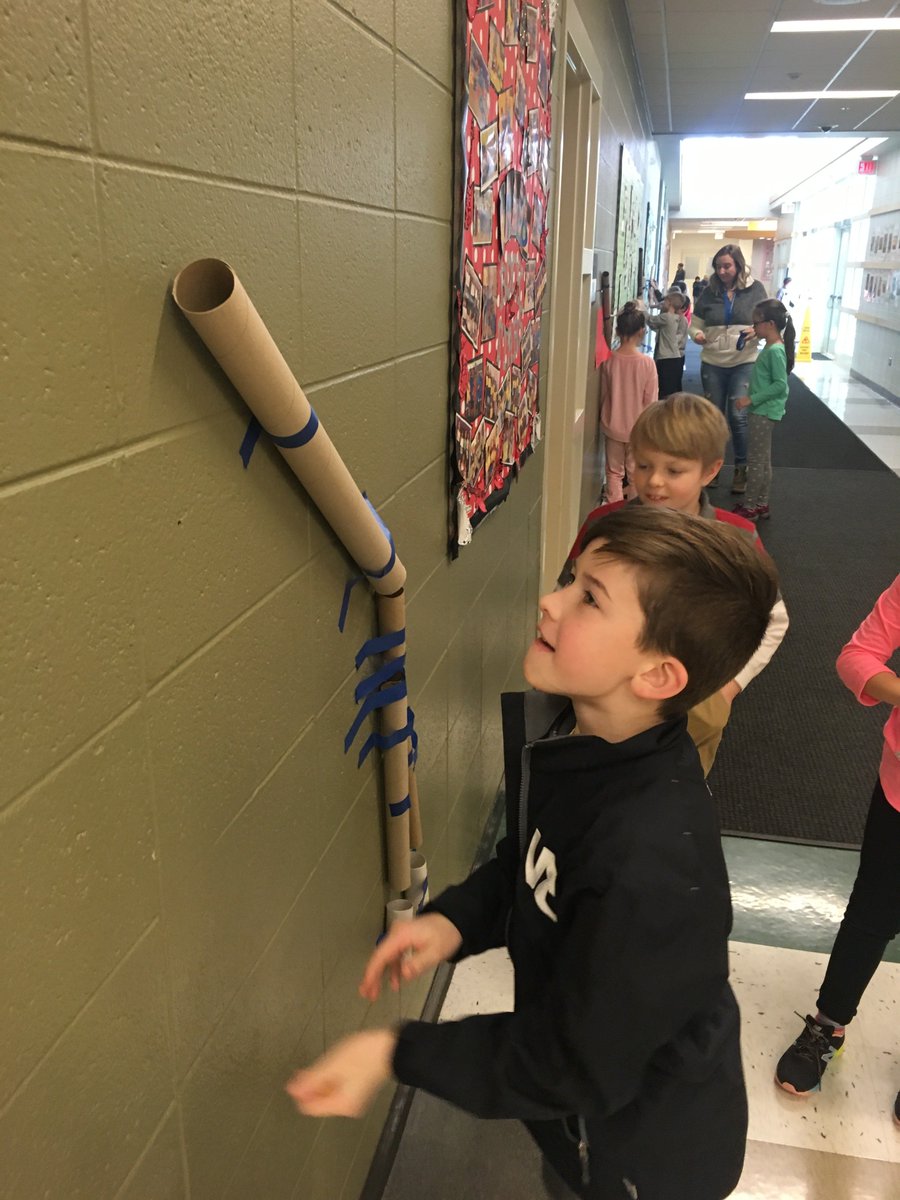 LBESlibrary's tweet image. How much fun today!  Thanks @LakeCountyES @MsEder3rdGrade class did awesome with this Great Fuzz Frenzy STEAM challenge!  #LB65 #readingsteamchallenge