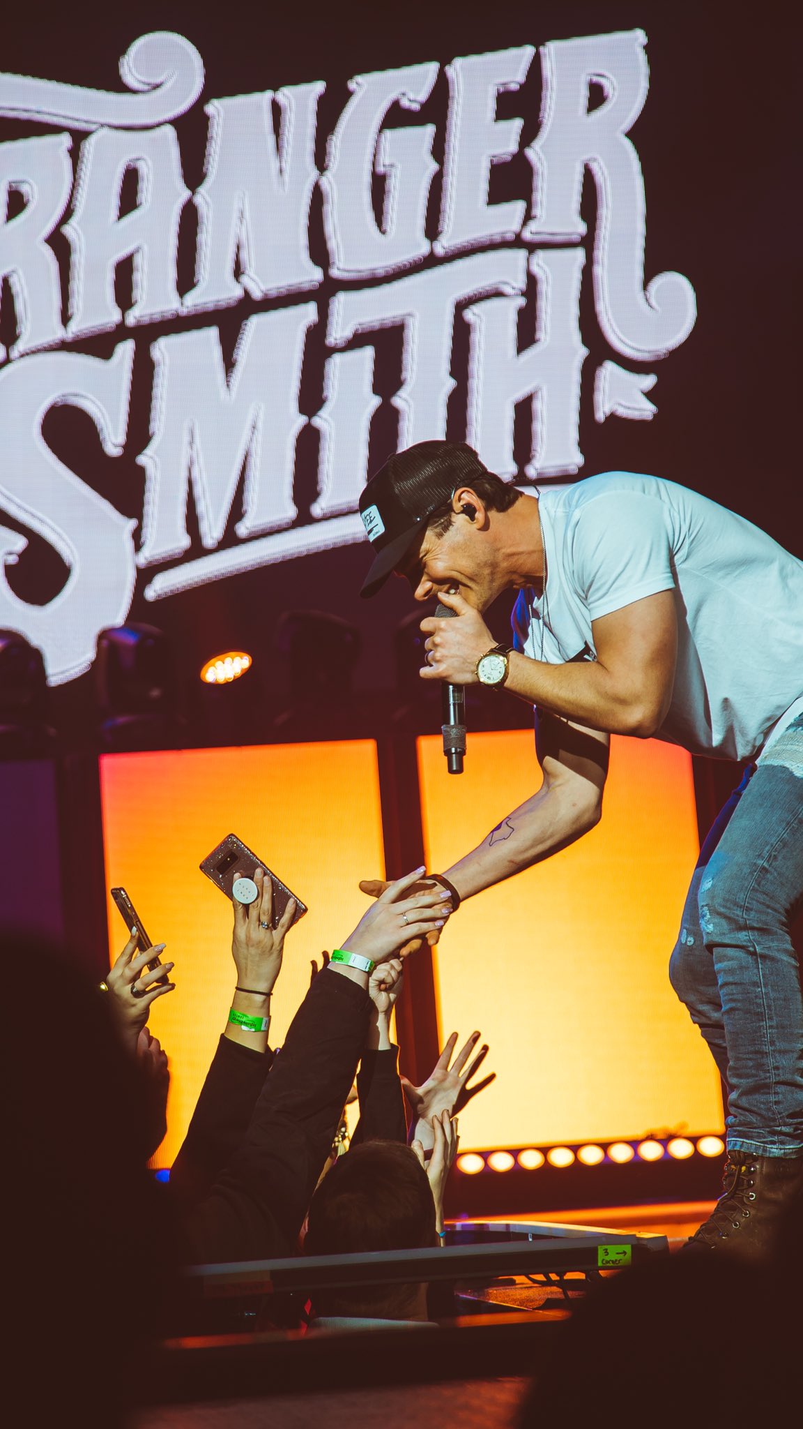 Granger Smith on Twitter "Ahh...it’s good to be back in the groove