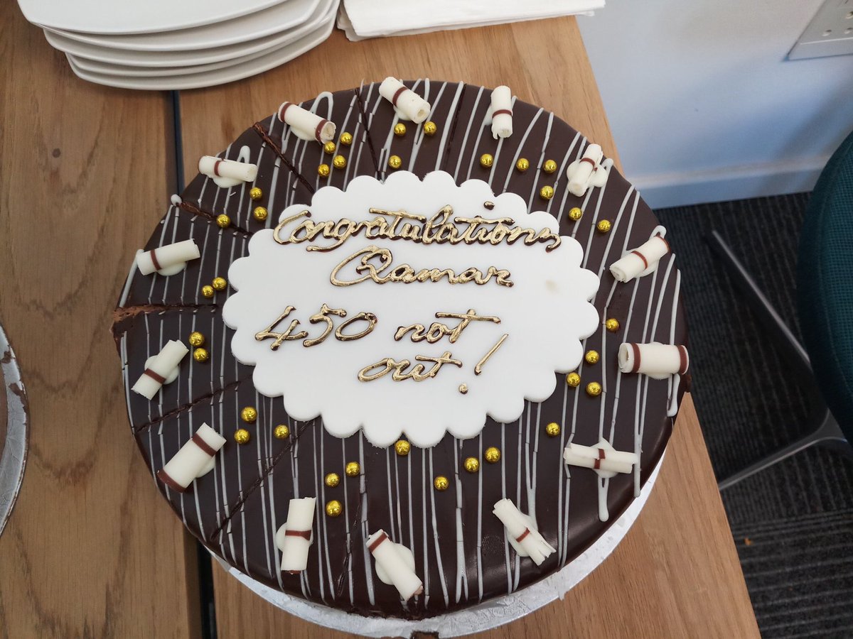 UbaidAwan's tweet photo. Many many congratulations to senior Pakistani sports journalist Mr @qamaruk for covering 450 test matches. #SAvPAK #450NotOut https://t.co/xyGyluyE9l