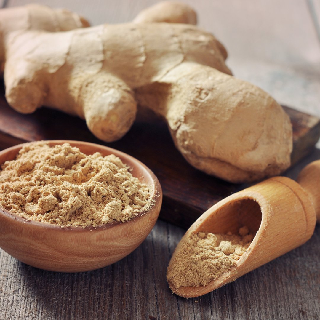 SempervivaYoga's tweet image. Ginger is an Ayurvedic superfood that is perfect for winter. It aids digestion and warms the body. Also, it can add a nice kick to many of your recipes! What are some of your favourite ways to add ginger to a meal? zurl.co/VeU8 
#sempervivayoga #ayurvedic #wellness