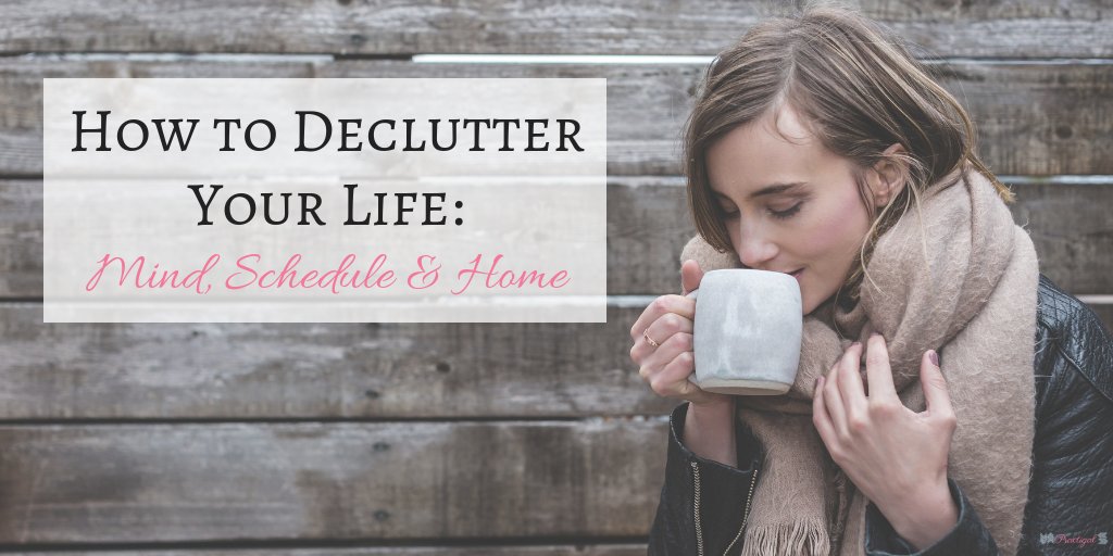 simpleismore_'s tweet photo. The presence of clutter is known to raise anxiety levels and make it more difficult to focus. #declutter #removetheclutter #declutteryourlife https://t.co/qiUcDG4rlc https://t.co/9BpvN8Gqwj