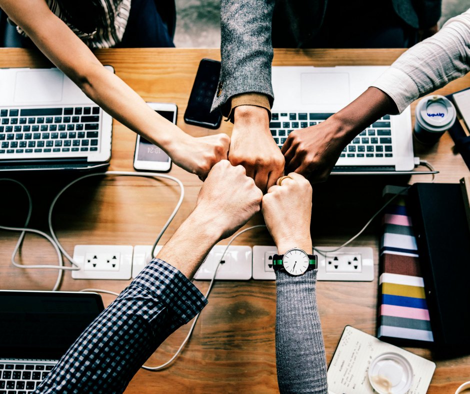 getcitysmart's tweet photo. Our Founder, as well as other local entrepreneurs, have teamed up to focus their business knowledge on specific startups!

Find out more here

https://t.co/RjiuE1NjLT

#SmallBusiness #StartupHustle #Entrepreneur #BusinessMinded #Entrepreneurship #SuccessMinded #Business #FollowMe https://t.co/rMvCeUgyJE