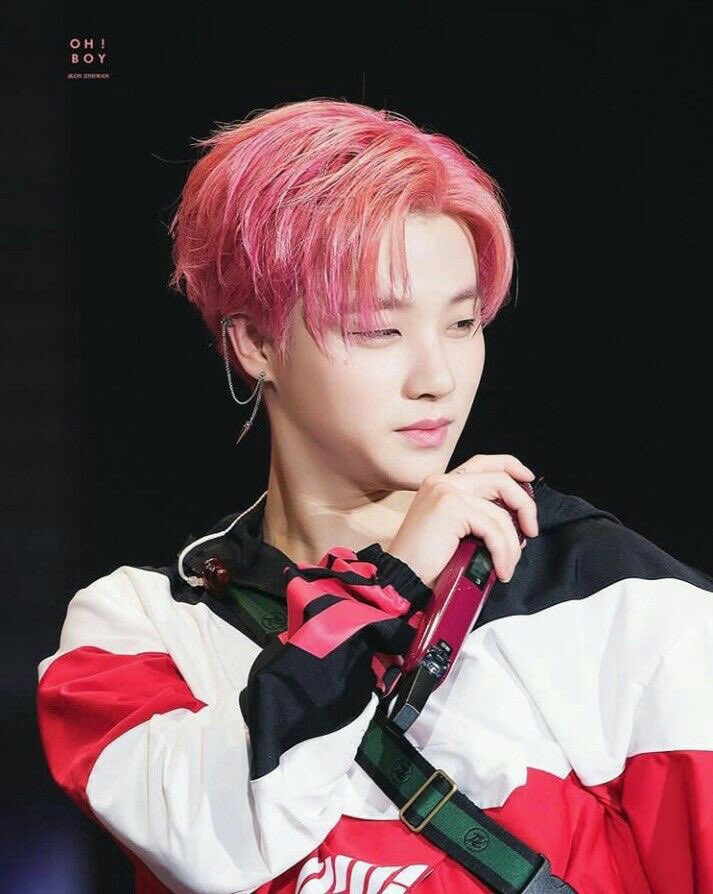 Twitter 上的 さーやかっ M7a Ikonだと ジナペン なんかね ジナンくんはわたしにとって初恋のイメージで見るたびに甘酸っぱい気持ちになるの Twitter