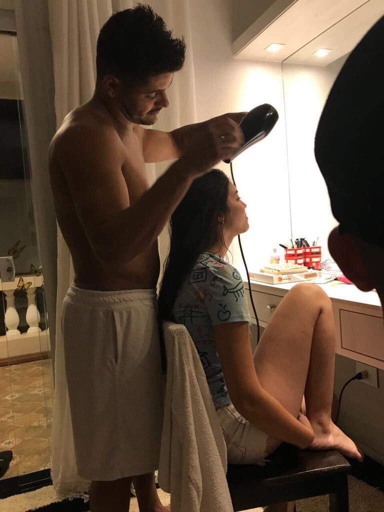 RafaBittencPRI's tweet photo. intimidade não é só sexo https://t.co/gpBRuCzHnf