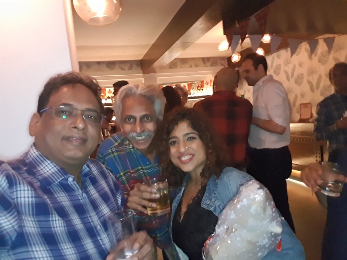 skiy7's tweet photo. Mumbai in one frame @mymalishka #marcelliusbaptista at @CanadainIndia #lumberjackbash https://t.co/uMdgAle2vO