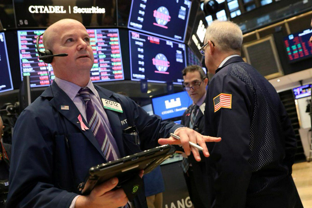 Wall Street rally pauses as investors await corporate earnings reports https://reut.rs/2TJgVqJ