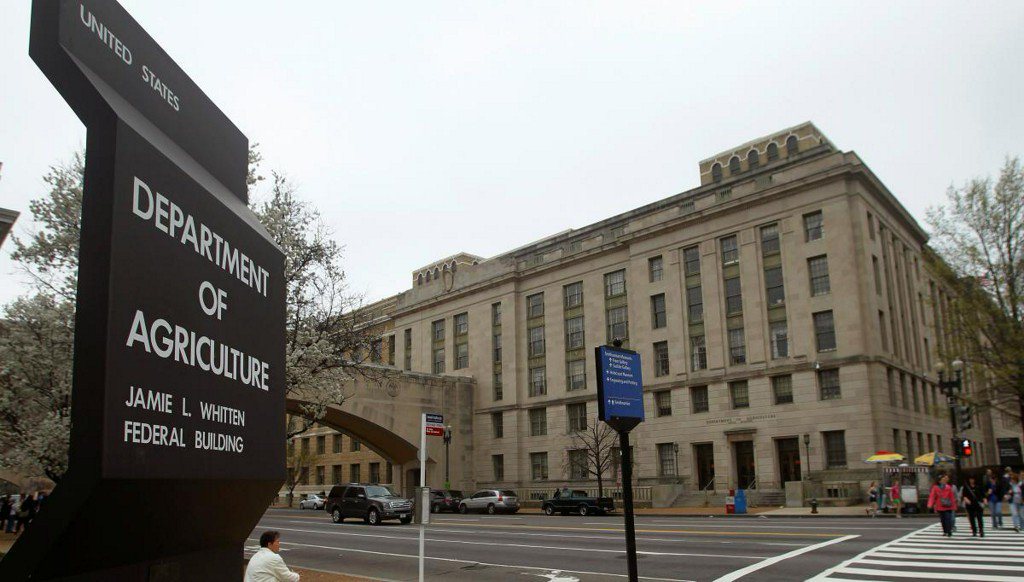 U.S. shutdown sends grain traders, farmers hunting for data https://reut.rs/2TJcA74