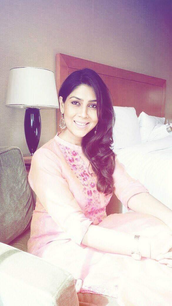 Wishing sakshi tanwar a very happy birthday! Love you 