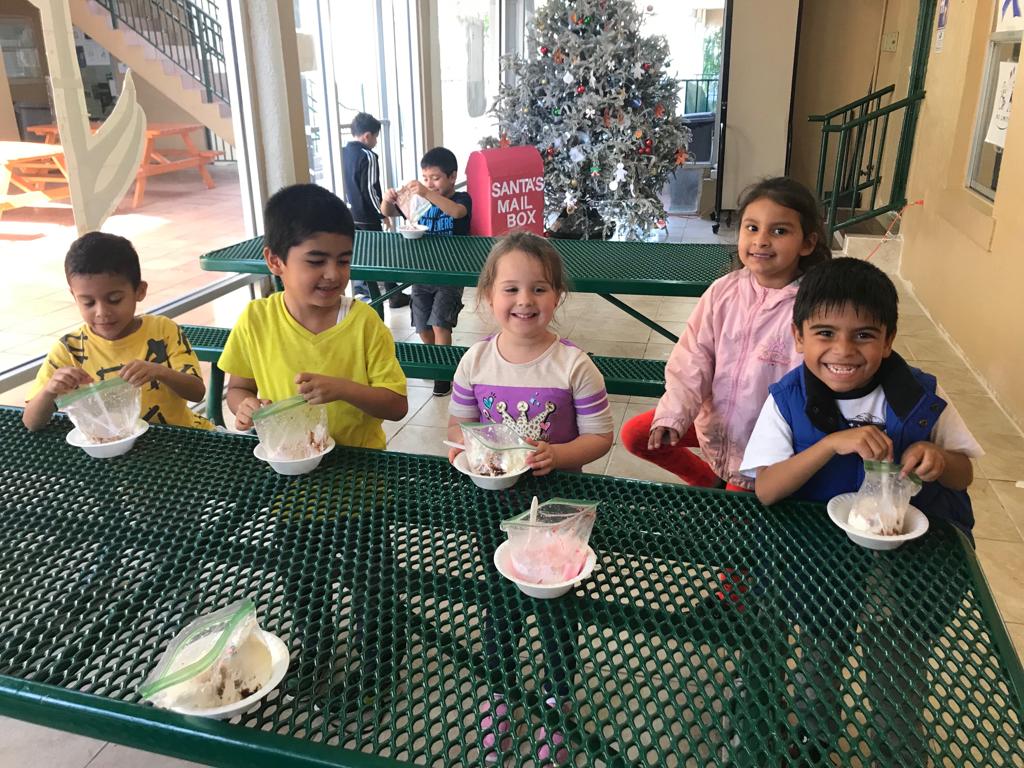 CentroMater's tweet image. An unforgettable Cooking Experience class making ice cream. Our little ones had so much fun! #children #cookingexperience #icecream #fun #learning #education #miami #nonprofit #experiment #friday