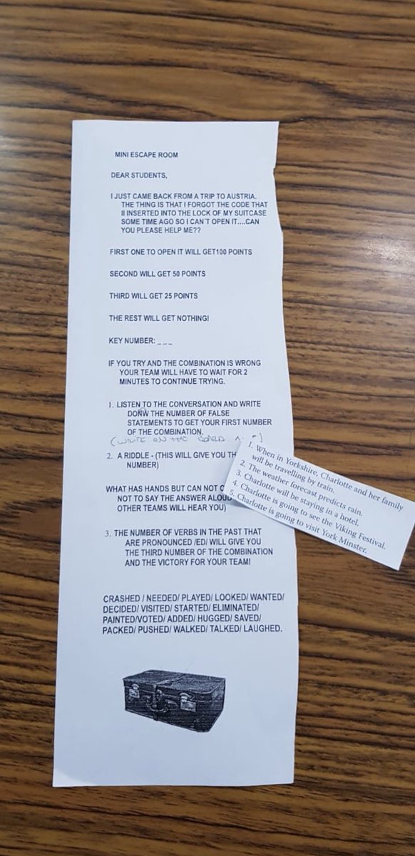 sfciamaria's tweet photo. El profe Rafa fue a Austria de intercambio con 4° de eso y a la vuelta tuvo mucho trabajo con el final del trimestre y olvidó el código de su maleta. Sus alumnos querían ayudarle a abrirla y para ello debían superar tres pruebas. #English #EscapeRoomEducativa #UseYourKnowledge https://t.co/zt8xnDcGeR
