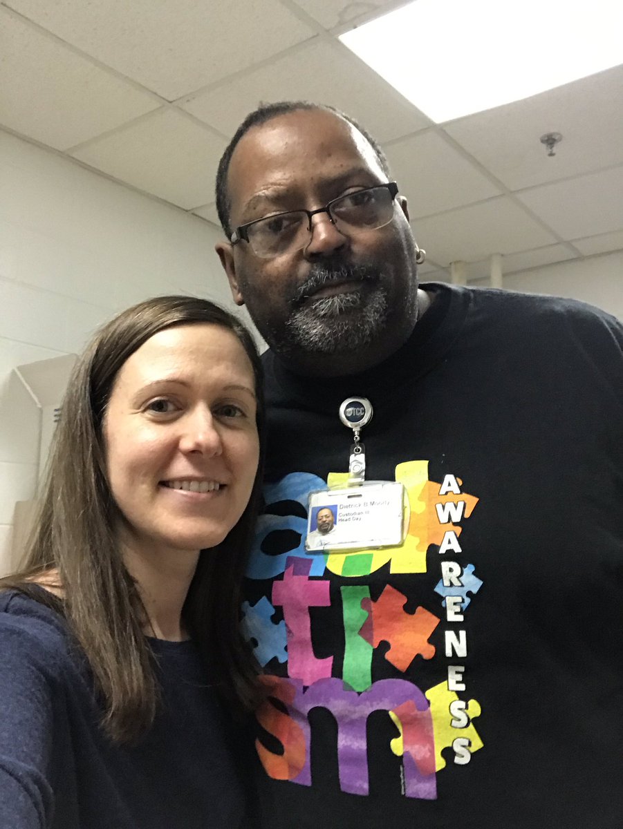 A Beslow (@tc_slp_vbcps) on Twitter photo Shoutout to my new BFF Mr. Moody who found my missing wallet and saved me a trip to the DMV today!!! <a href="/CLESDolphins/">CLESDolphins</a> @KatieNiehoffvb Shoutout to my new BFF Mr. Moody who found my missing wallet and saved me a trip to the DMV today!!! <a href="/CLESDolphins/">CLESDolphins</a> @KatieNiehoffvb