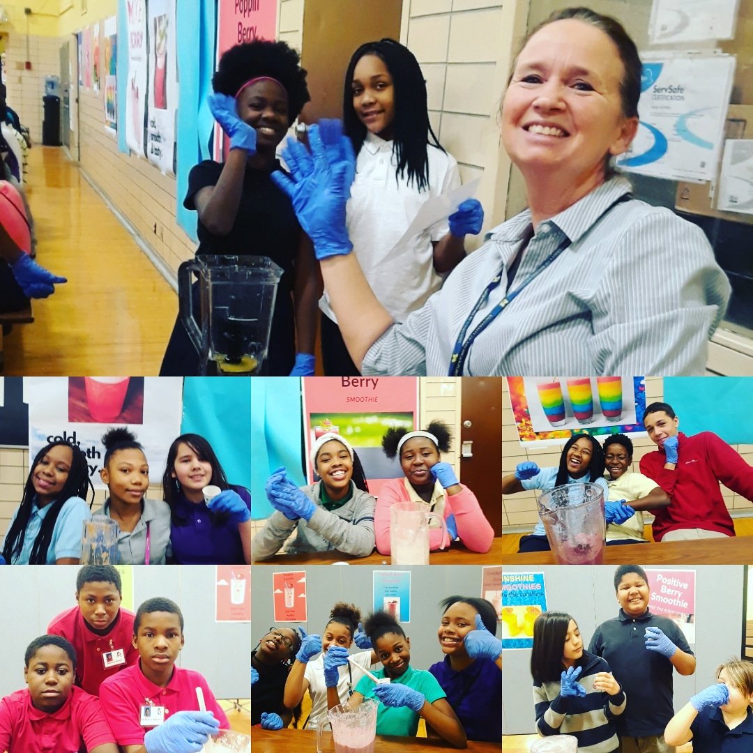 health_io_hands's tweet photo. Science goes social! Ms Savoie's students learned about diabetes, and decided to promote healthy smoothies in their community. In teams, they created healthy smoothies based on composition and taste, and invited family to vote for the best smoothie. #msu #ngss #create4stem https://t.co/ypn1hhTi5E
